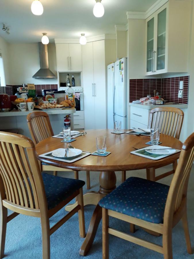 201Waimumu Apartment Гор Екстериор снимка