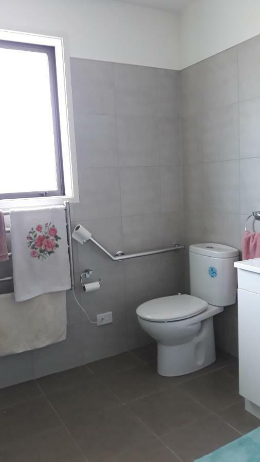 201Waimumu Apartment Гор Екстериор снимка